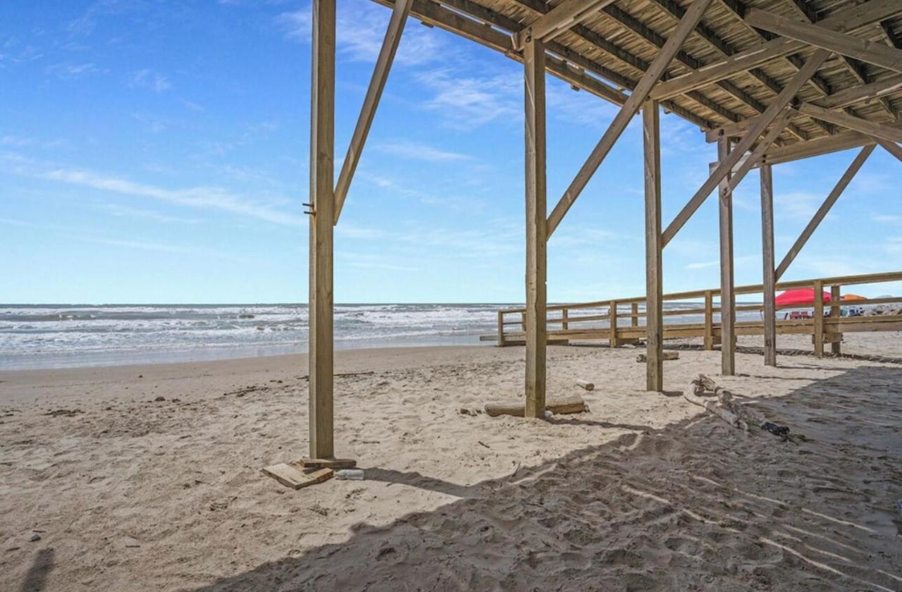 Surfside Beachfront Dream Exterior photo