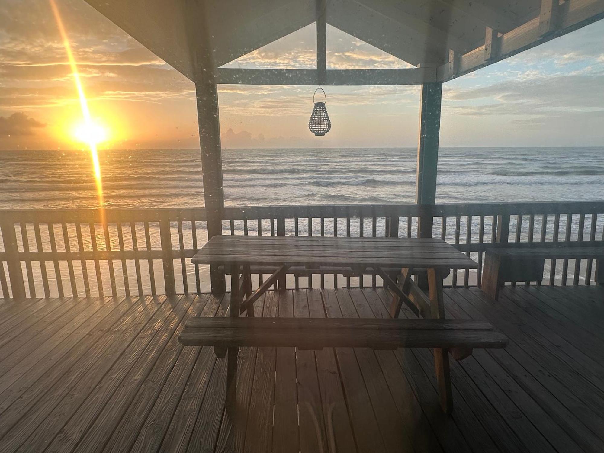 Surfside Beachfront Dream Exterior photo